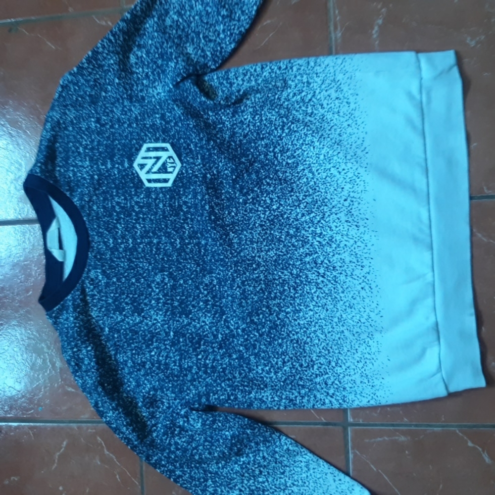 Long sleeve sweater